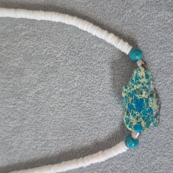 Natural 3 Piece Turquoise & Shell Rings Jewelry Set. - Picture 2 of 7